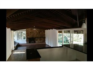 5 Bed House in Cowies Hill