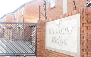 3 Bedroom Townhouse in Raslouw