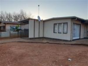 3 Bed House in Klerksdorp