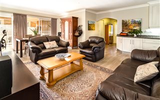 3 Bedroom House in D Urbanvale