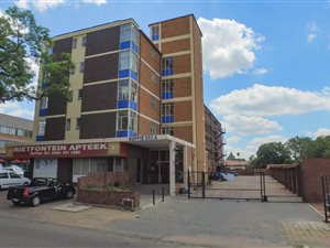 2 Bed Flat in Wonderboom South