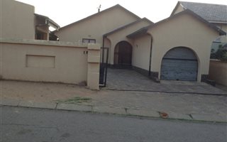 3 Bedroom House in Orlando West