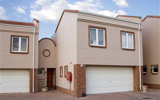 3 Bedroom House in Woodhill
