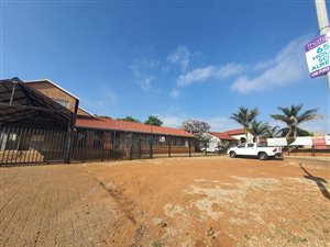50 m² Commercial space in Eldoraigne