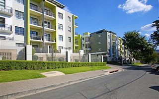 2 Bedroom Apartment in Edenburg