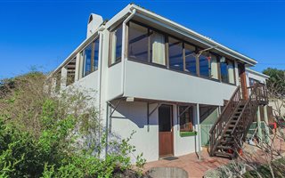 4 Bedroom House in Stilbaai