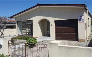 3 Bedroom House in Goodwood