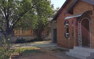 3 Bedroom House in Fauna