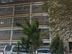 950 m² Commercial space in Briardene