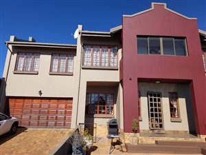 4 Bed House in Chancliff Ridge