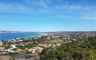 4 Bedroom House in Robberg Ridge