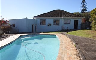 3 Bedroom House in Rosemount