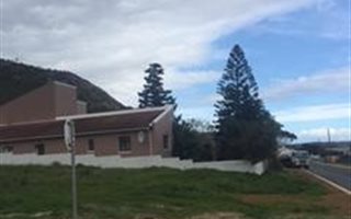 718 m² Land available in Hawston