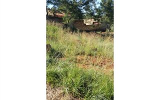 991 m² Land available in Golf View AH