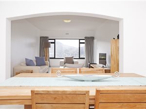 2 Bed Apartment in Fish Hoek