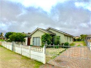 3 Bedroom House in Blue Downs