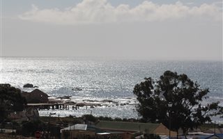 502 m² Land available in St Helena Views