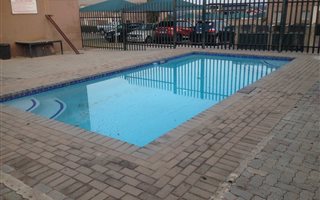 3 Bedroom Apartment in Corlett Gardens