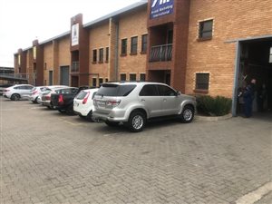 437 m² Industrial space in Van Eck Park