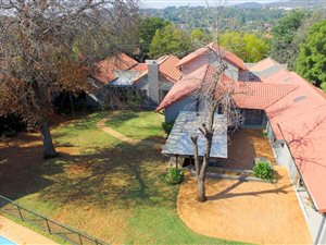 7 Bed House in Lynnwood Manor