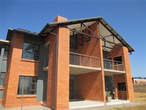 2 Bed Townhouse in Six Fountains Estate
