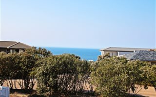 370 m² Land available in Pinnacle Point Golf Estate