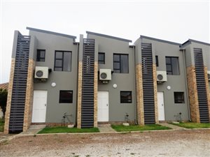2 Bed Duplex in Newton Park