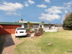 4 Bed House in Dal Fouche