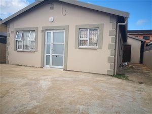 5 Bed Townhouse in Orient Hills