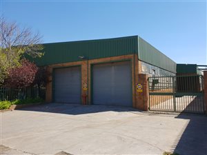 2600 m² Industrial space in Strydompark