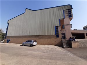 315 m² Industrial space in Pinetown Central