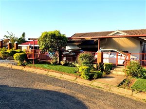 3 Bed House in Woodlands