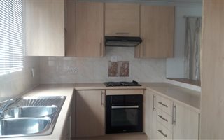 2 Bedroom Garden Cottage in Benmore Gardens