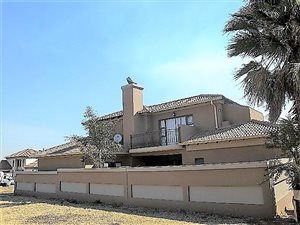 3 Bed Townhouse in Wilkoppies