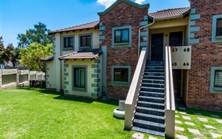 3 Bedroom Apartment in Randpark Ridge