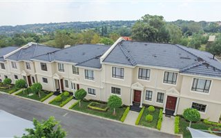 3 Bedroom Townhouse in Carlswald Estate