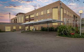 1064 m² Commercial space in Randjesfontein