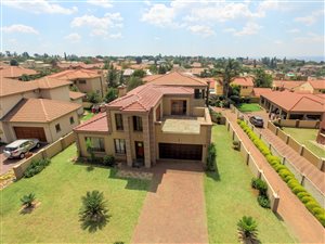 4 Bed Townhouse in Ben Fleur
