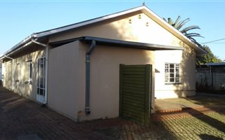4 Bedroom House in Rietfontein