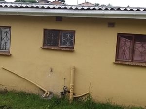 2 Bed House in Lovu