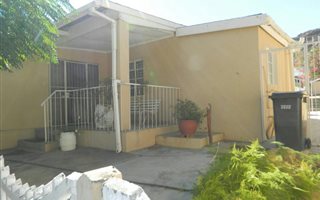 4 Bedroom House in Springbok