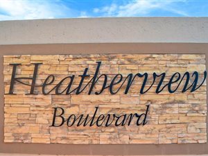 2 Bedroom Duplex in Heatherview