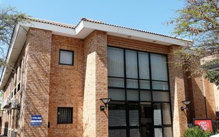330 m² Commercial space in Constantia Kloof