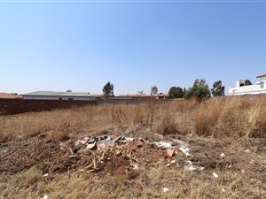 922 m² Land available in Krugersrus