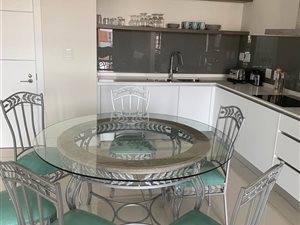 2 Bed Apartment in Houghton Estate