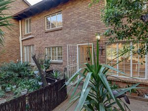 3 Bed Townhouse in Val de Grace