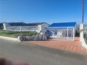 3 Bed House in Trenance Park