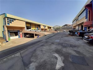 630 m² Industrial space in Pinetown Central