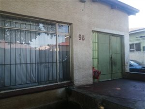 4 Bed House in Newlands