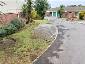 2 Bed Townhouse in Gonubie